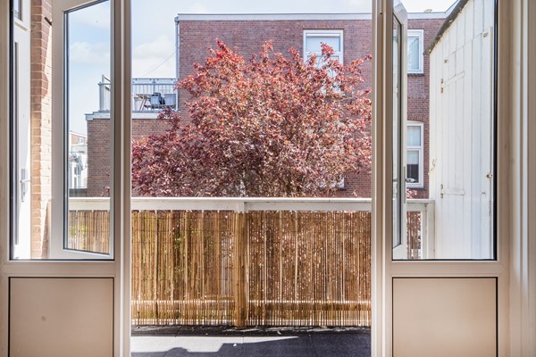 Medium property photo - Valkenboslaan 378, 2563 EG Den Haag